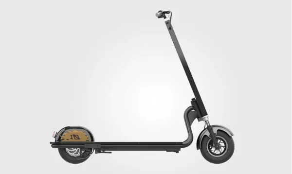 Trottinette électrique solaire T88S TIGO sur fond blanc, avec panneau solaire intégré